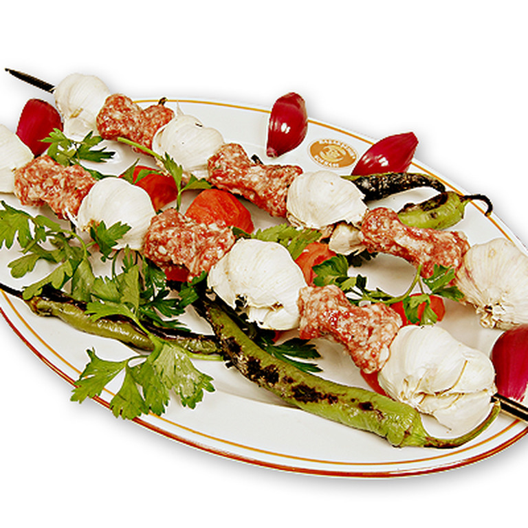 Sarımsaklı Kebap